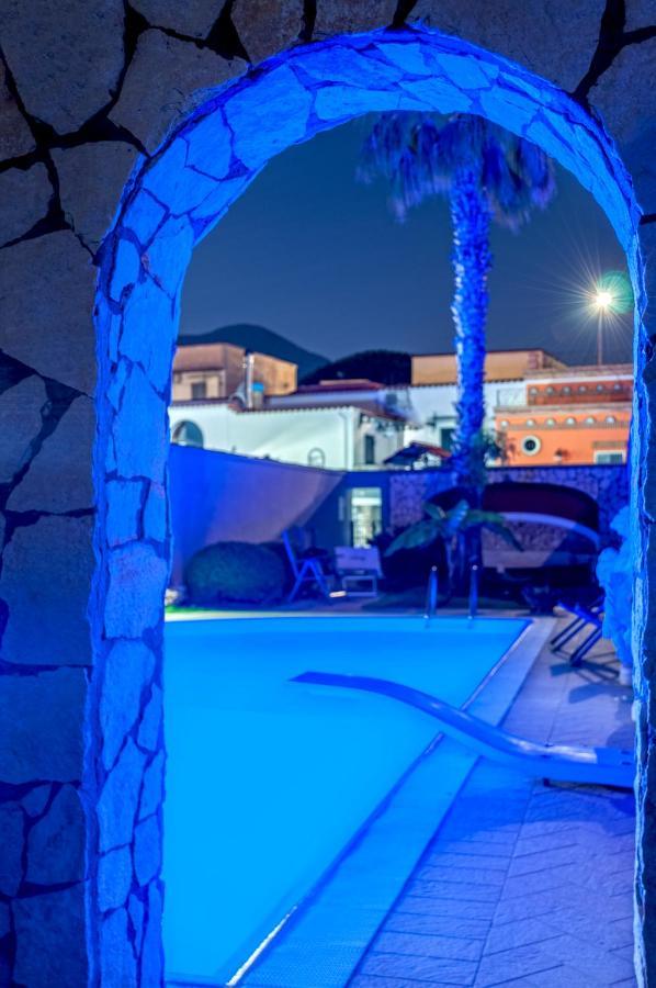 Domus Parthenope Apartment Boscotrecase Bagian luar foto